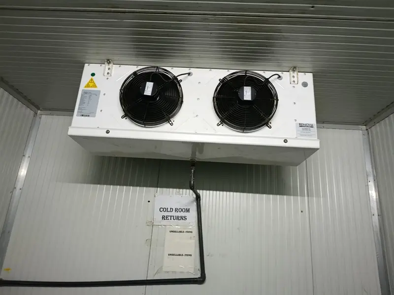 Renova twin-fan evaporator installed above a cold room returns area